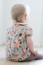 Lade das Bild in den Galerie-Viewer, Bluse Emmi &quot;Early Blossom&quot; Mixed
